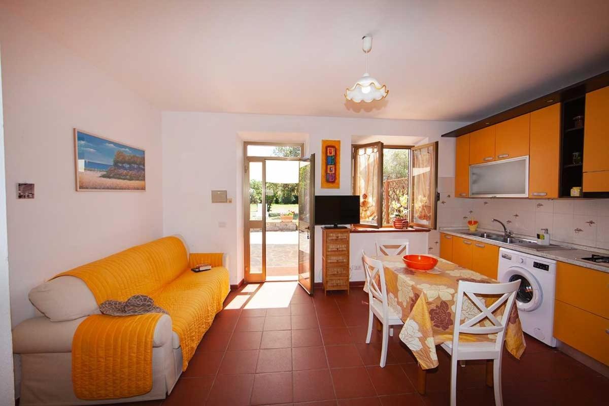Apartment Aiali *